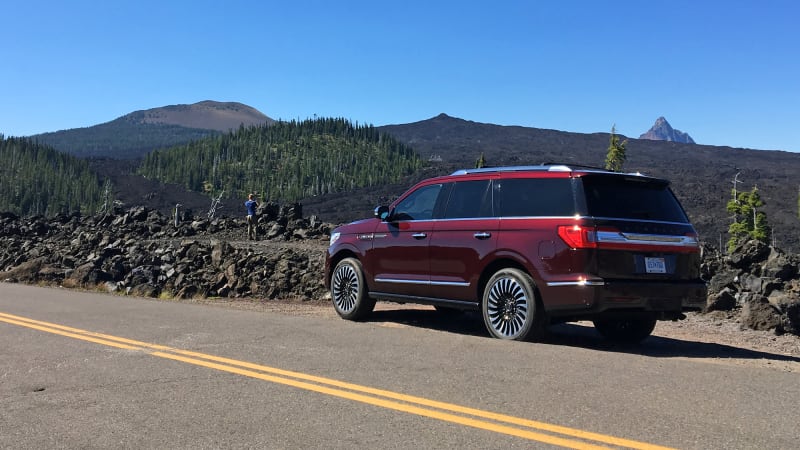 2018 Lincoln Navigator Review | 900 miles in mid-century opulence